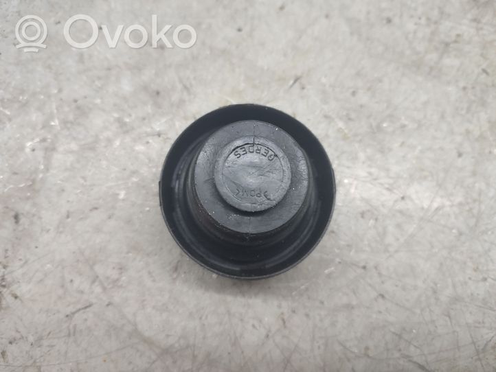 Opel Signum Tappo del serbatoio del carburante 