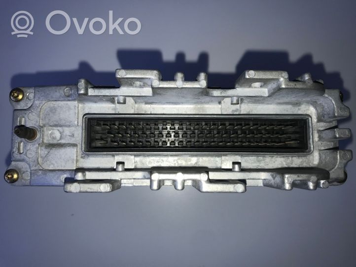 Audi 80 90 S2 B4 Variklio valdymo blokas 028906021AQ