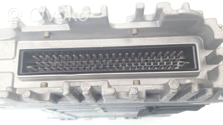 Volkswagen Sharan Calculateur moteur ECU 028906021HC