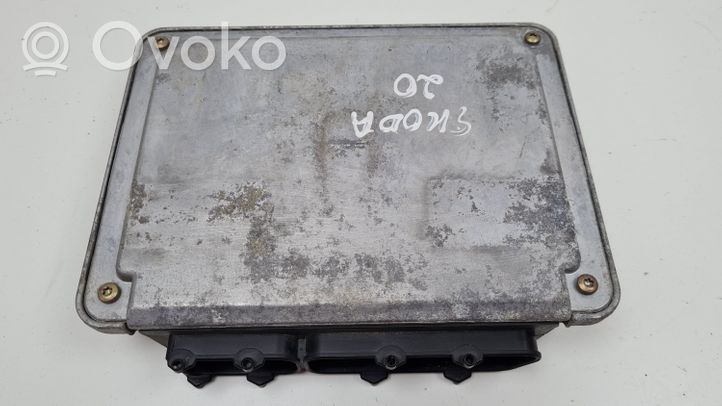 Skoda Octavia Mk1 (1U) Sterownik / Moduł ECU 06A906018FH