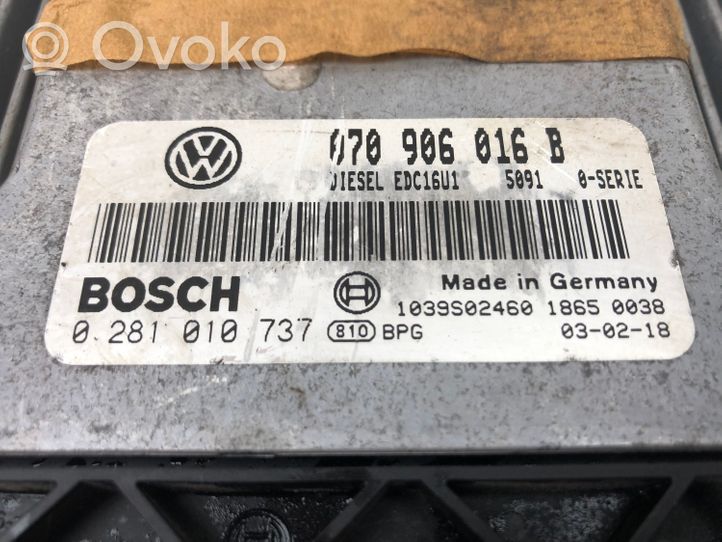 Volkswagen Phaeton Calculateur moteur ECU 070906016B