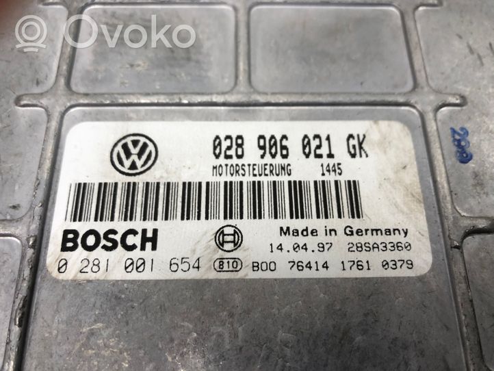 Volkswagen PASSAT B5 Moottorin ohjainlaite/moduuli 028906021GK