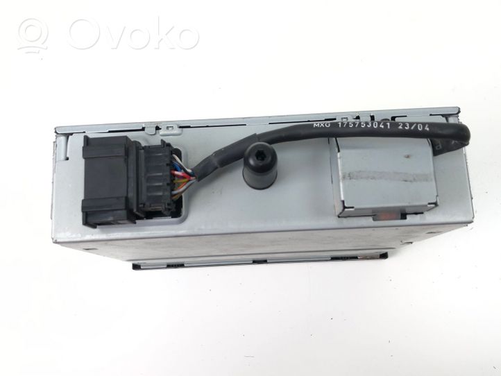 Volkswagen Golf V CD/DVD-vaihdin 1K0035110