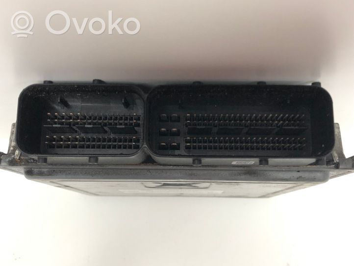 Audi A3 S3 A3 Sportback 8P Sterownik / Moduł ECU 03G906018DN