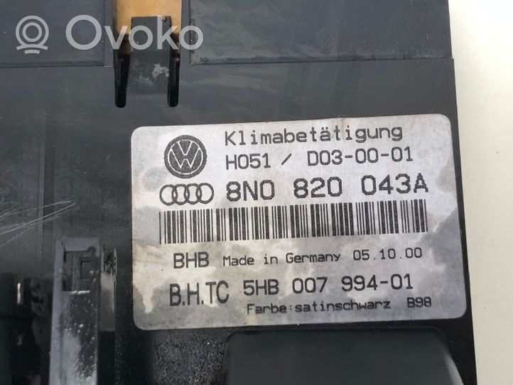 Audi TT Mk1 Ilmastoinnin ohjainlaite 8N0820043A