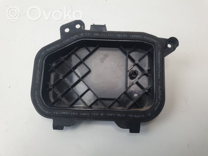 Volkswagen Touareg II Parapolvere per faro/fanale 17486002