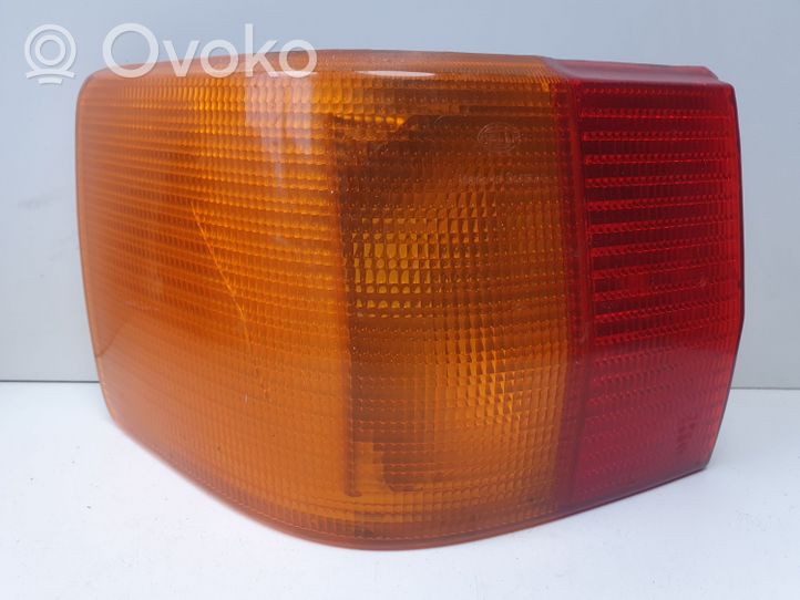 Audi 80 90 B3 Lampa tylna 893945095