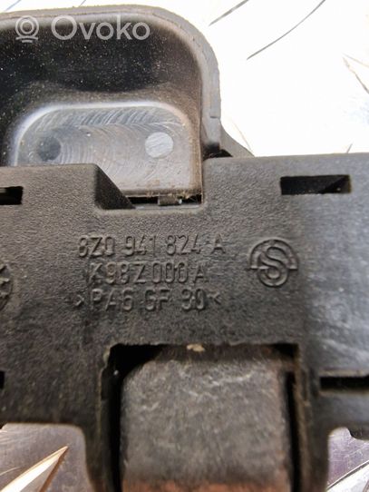 Audi A2 Cableado positivo 8Z0941824A