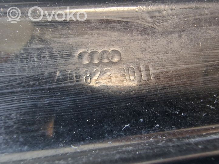 Audi A6 S6 C4 4A Charnière, capot moteur 4A0823301F