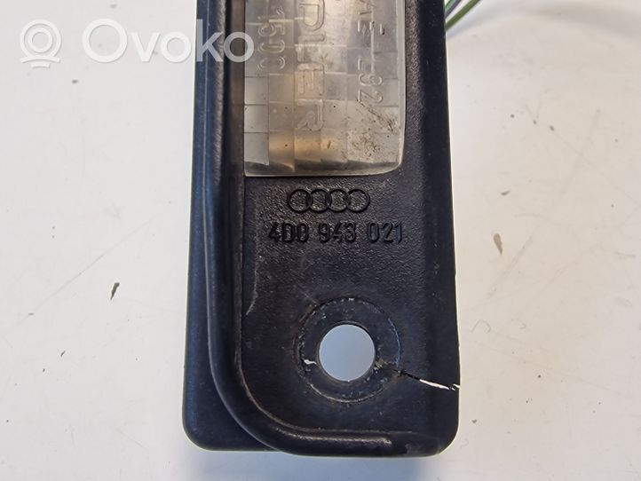 Audi A8 S8 D2 4D Luce targa 4D0943021