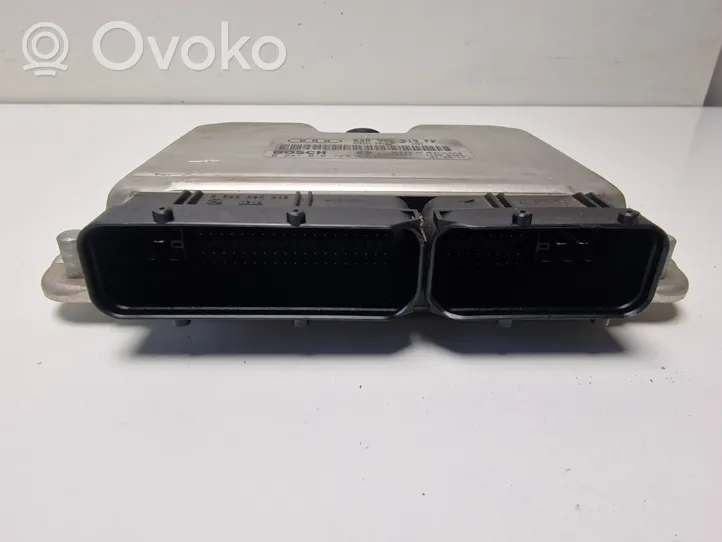 Audi A4 S4 B6 8E 8H Sterownik / Moduł ECU 038906019FP