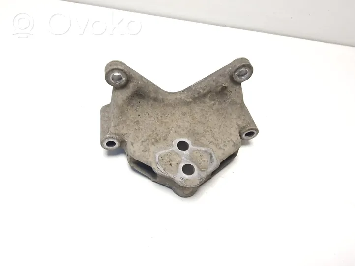 Audi Q7 4L Gearbox mounting bracket 7L6399649D