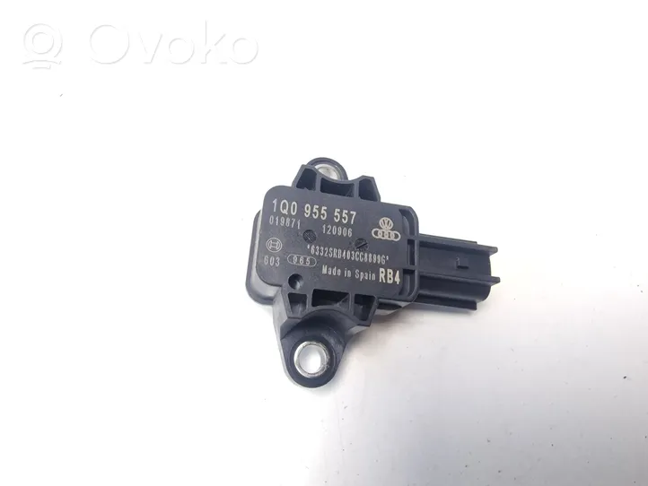 Volkswagen Eos Airbag deployment crash/impact sensor 1Q0955557