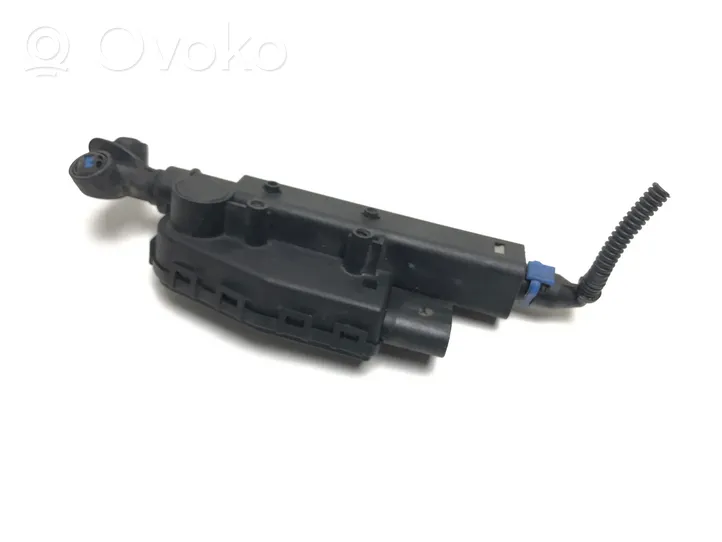 Audi A8 S8 D3 4E Ugello a spruzzo lavavetri per faro 4E0955965AA