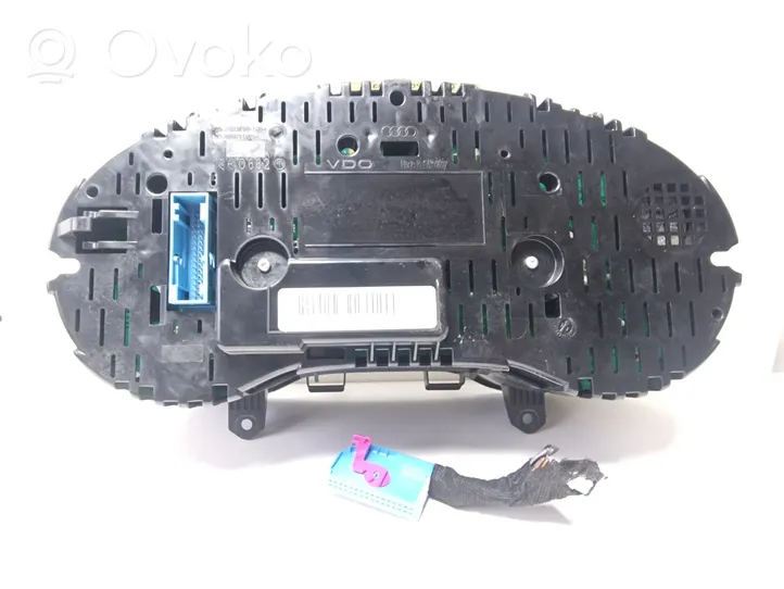 Audi A3 S3 A3 Sportback 8P Spidometrs (instrumentu panelī) 8P0920983