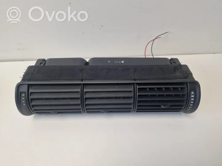 Audi A4 S4 B5 8D Griglia di ventilazione centrale cruscotto 8D1820951