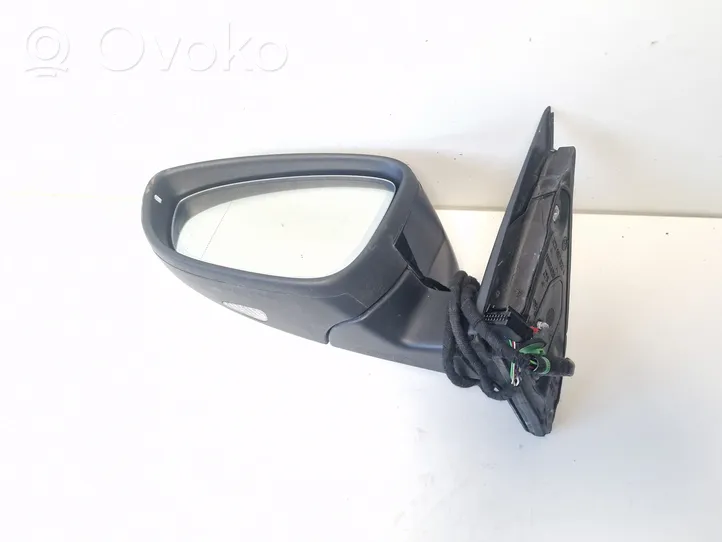 Volkswagen PASSAT B7 Front door electric wing mirror 3C0857933A