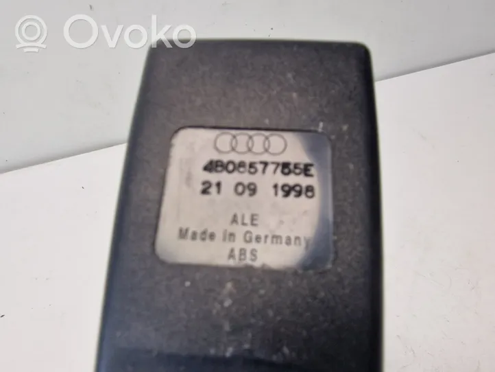 Audi A6 S6 C5 4B Etuistuimen turvavyön solki 4B0857755E