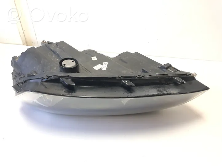 Volkswagen Golf VII Lampa przednia 5G2941005