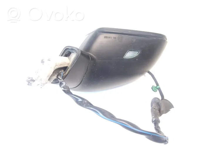 Volkswagen PASSAT B8 Front door electric wing mirror 23966944