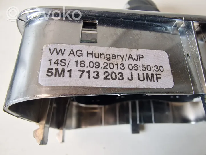 Volkswagen Golf Plus Revêtement pommeau de levier de vitesses cuir 5M1713203J