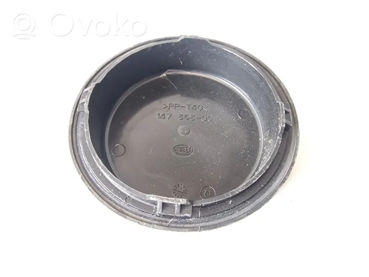 Volkswagen Golf Plus Guardapolvo de faro delantero/faro principal 14735300