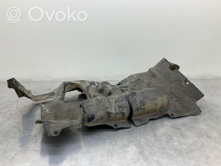 BMW 7 F01 F02 F03 F04 Couvre-soubassement avant 7185170