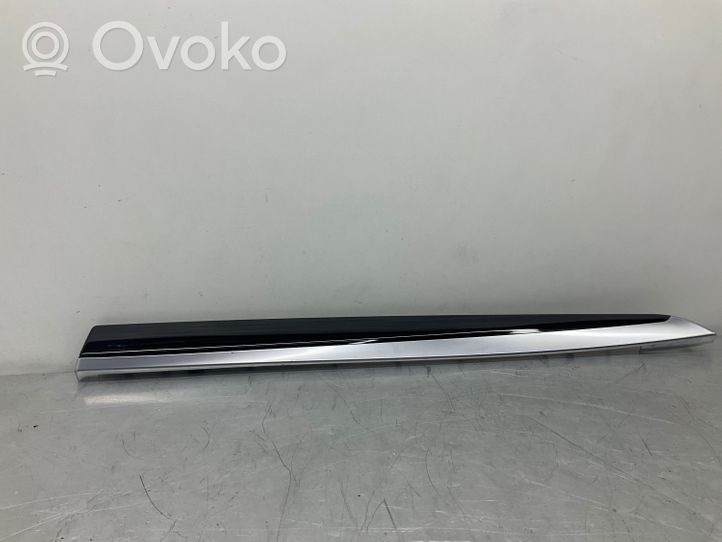 BMW 5 F10 F11 Dashboard glove box trim 7225526