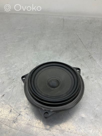 BMW 3 E92 E93 Enceinte de porte arrière 9143231