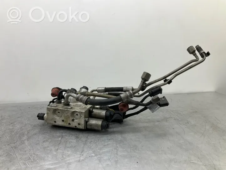 BMW 5 E60 E61 Stabilizator aktywny osi przedniej / Zestaw 6781488