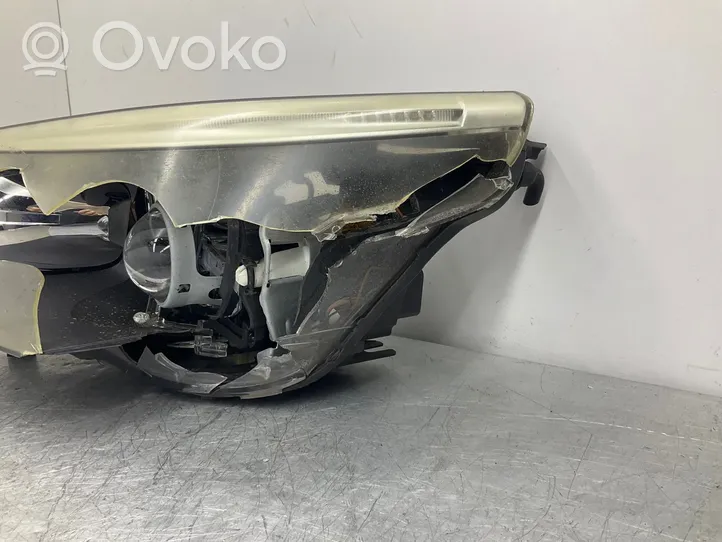 BMW 5 E60 E61 Faro delantero/faro principal 7044675