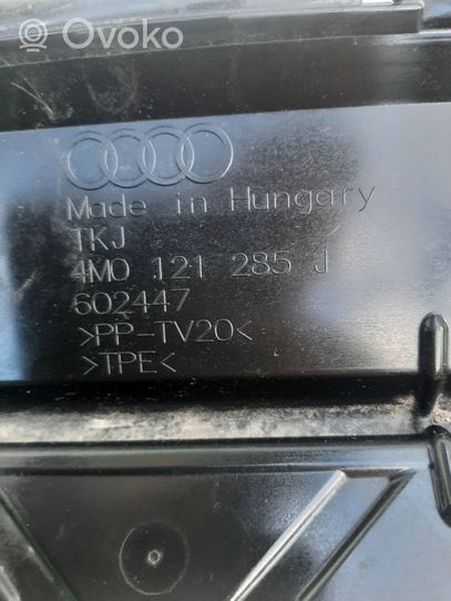 Audi Q7 4M Condotto d'aria intercooler 4M0121285J