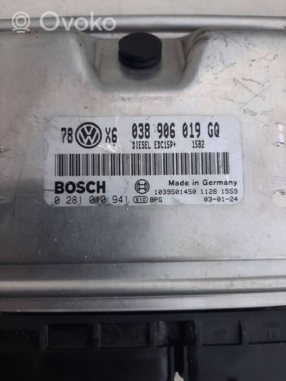 Volkswagen PASSAT B5.5 Moottorin ohjainlaite/moduuli 038906019GQ