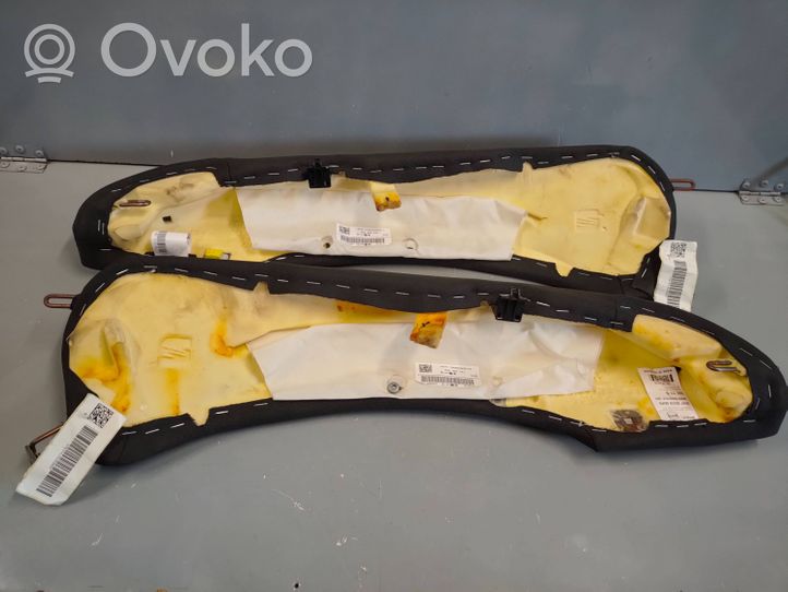 Seat Leon (5F) Osłona boczna fotela tylnego 5F0885701F