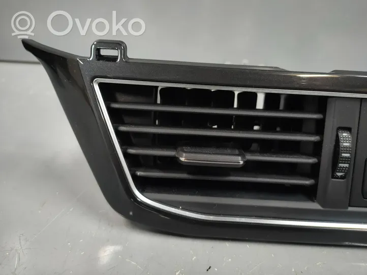 Seat Tarraco Centrālais gaisa ventilācijas režģis 5FJ819110