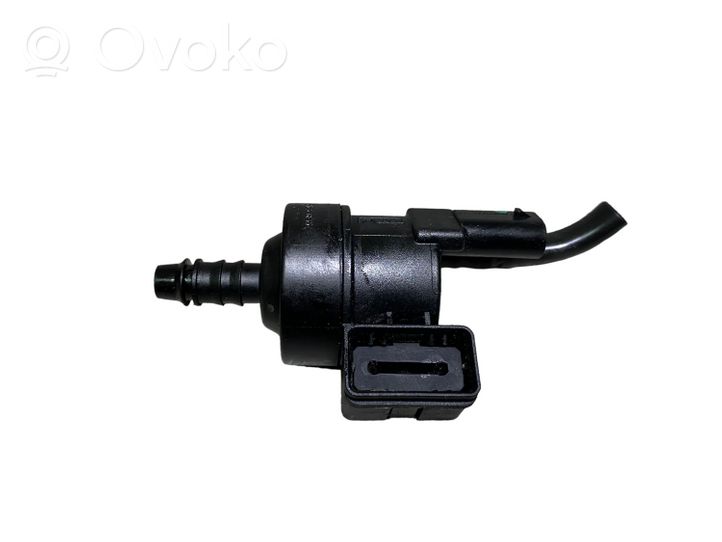 Audi A4 S4 B9 Valve vacuum 06h906517Q