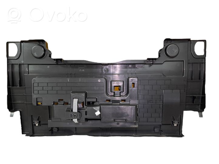 Audi A4 S4 B9 Kita bagažinės apdailos detalė 8W8863373