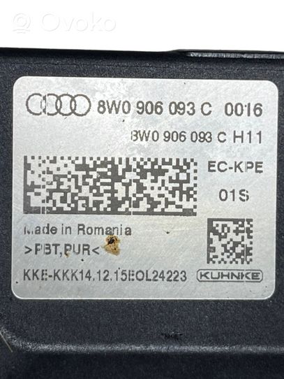 Audi A4 S4 B9 Inne komputery / moduły / sterowniki 8W0906093C