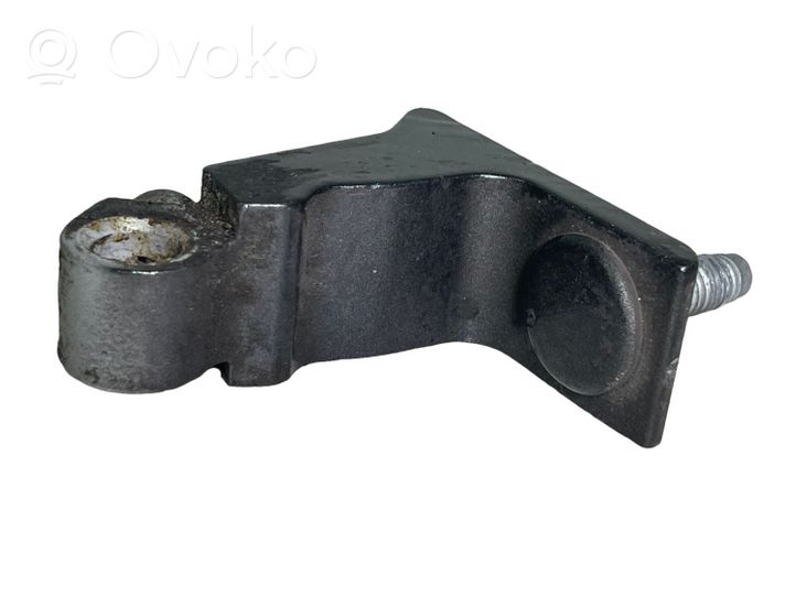 Audi A4 S4 B9 Cerniera superiore della portiera anteriore 8W0831403A