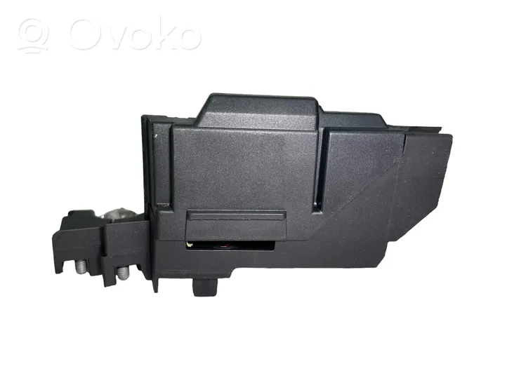 Audi A5 Câble négatif masse batterie 8W0915459E