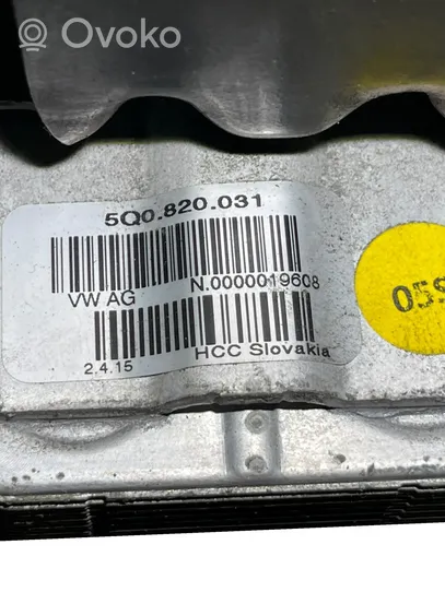 Volkswagen Golf VII Радиатор охлаждения кондиционера воздуха 5Q0820031