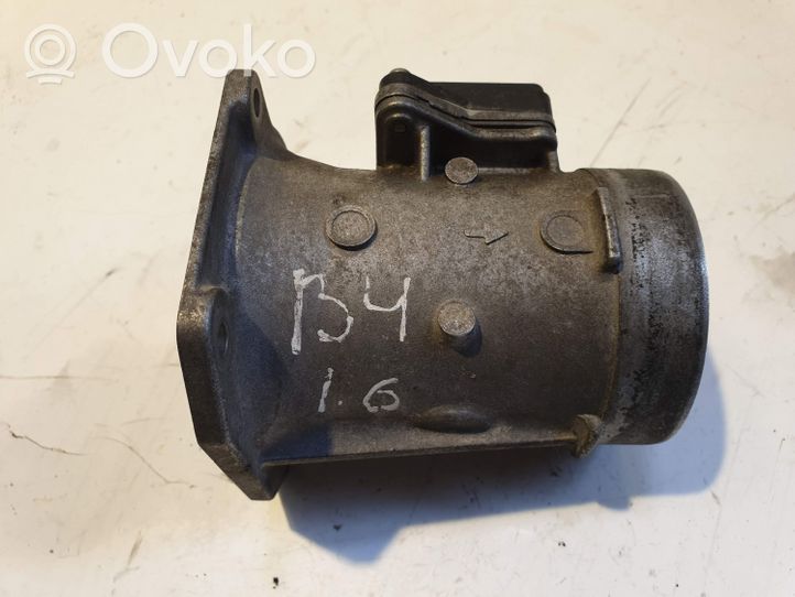 Audi 80 90 S2 B4 Oro srauto matuoklis 050133471A