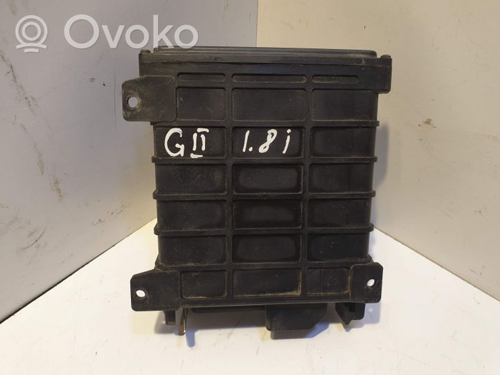 Volkswagen Golf II Calculateur moteur ECU 0280800104