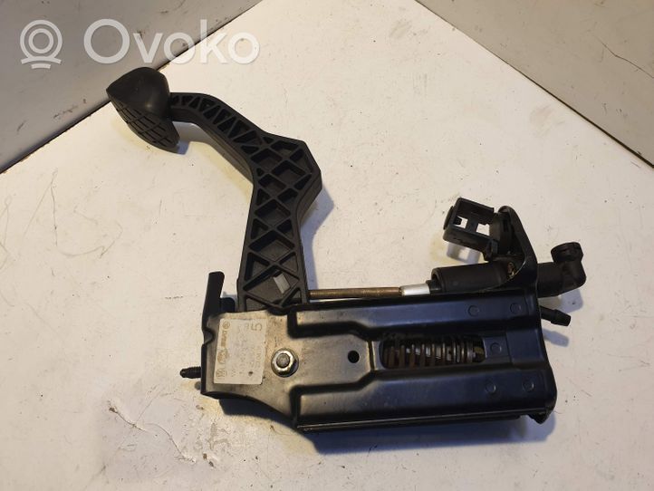 Volkswagen Golf IV Clutch pedal 1J1721373C