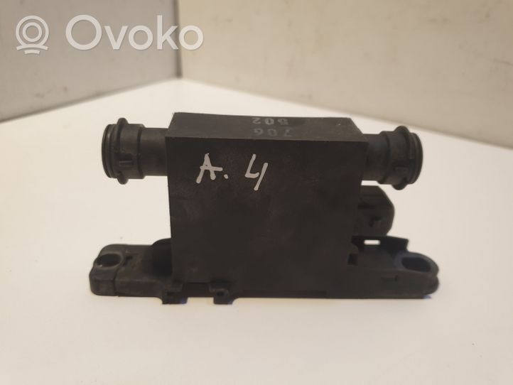 Audi A4 S4 B5 8D Centrālās atslēgas vadības bloks 4A0959981A