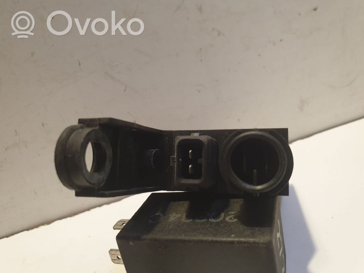 Audi A4 S4 B5 8D Centrālās atslēgas vadības bloks 4A0959981A