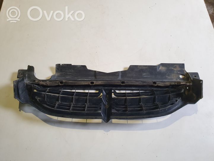 Chrysler Voyager Maskownica / Grill / Atrapa górna chłodnicy 04576955