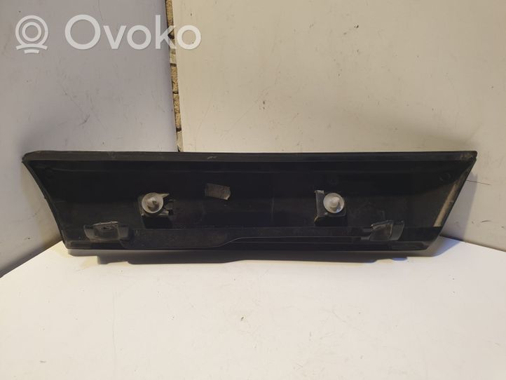 Renault Scenic II -  Grand scenic II Tailgate trim 8200140172