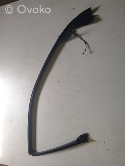 BMW 3 E46 Front door glass trim molding 