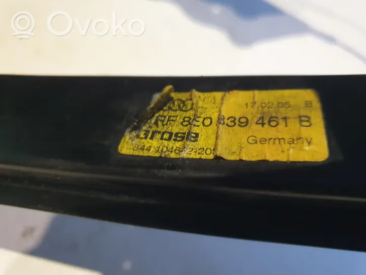 Audi A4 S4 B7 8E 8H Ręczny podnośnik szyby drzwi tylnych 8E0839461B